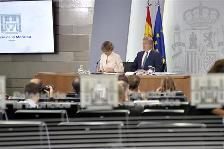 18/05/2018. Consejo de Ministros: Méndez de Vigo y García Tejerina. El ministro de Educación, Cultura y Deporte y portavoz del Gobierno, Íñi...