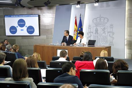 21/09/2018. Rueda de prensa posterior al Consejo de Ministros. La ministra de Educación y Formación Profesional y portavoz del Gobierno, Isa...