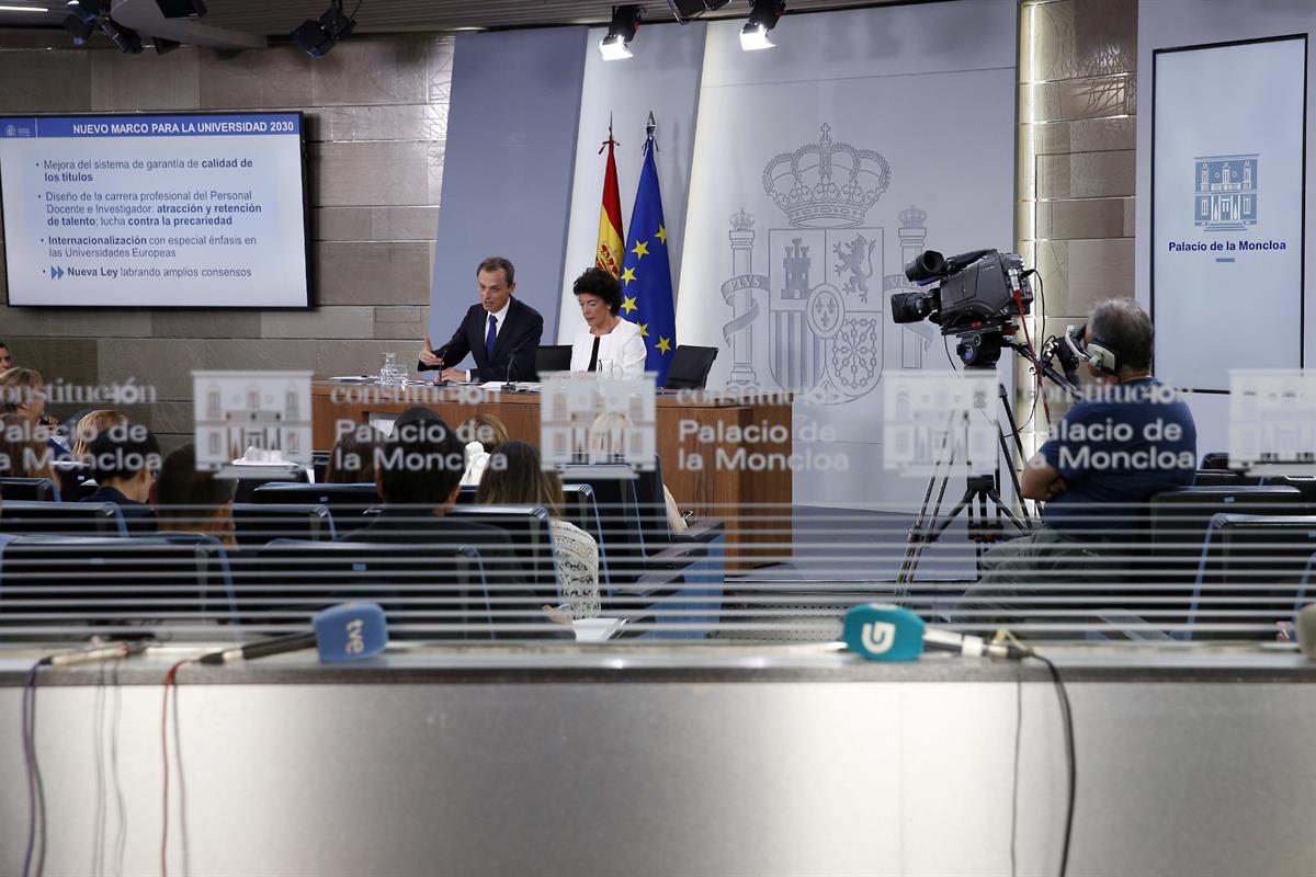 21/09/2018. Rueda de prensa posterior al Consejo de Ministros. La ministra de Educación y Formación Profesional y portavoz del Gobierno, Isa...