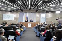 Íñigo Méndez de Vigo y Álvaro Nadal, en la rueda de prensa poterior al Consejo de Ministros