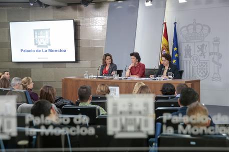 5/04/2019. Consejo de Ministros: Celaá, Valerio y Ribera. La ministra de Educación y Formación Profesional y portavoz del Gobierno, Isabel C...