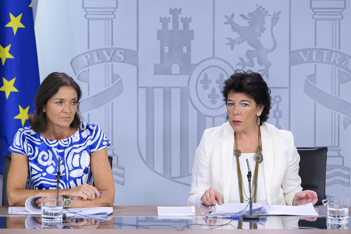 6/09/2019. Consejo de Ministros: Celaá y Reyes Maroto. La ministra de Educación y Formación Profesional y portavoz del Gobierno en funciones...
