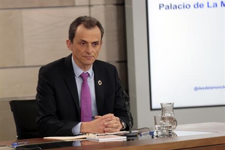 8/02/2019. Consejo de Ministros: Calvo, Calviño y Duque. El ministro de Ciencia, Innovación y Universidades, Pedro Duque, durante su interve...