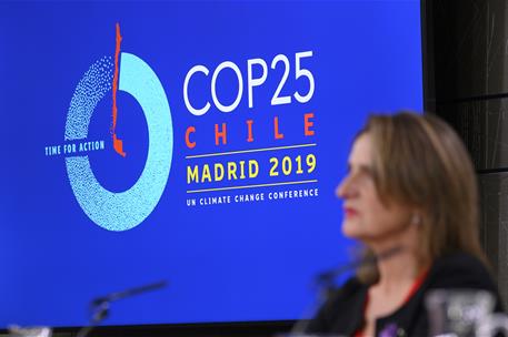 22/11/2019. Consejo de Ministros: Celaá y Ribera. La ministra para la Transición Ecológica en funciones, Teresa Ribera, en la rueda de prens...