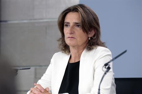 27/09/2019. Consejo de Ministros: Celaá y Ribera. La ministra para la Transición Ecológica en funciones, Teresa Ribera, en la rueda de prens...