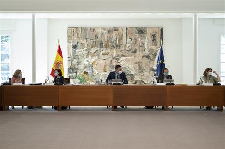 3/07/2020. Reunión del Consejo de Ministros: 3 de julio de 2020. El presidente del Gobierno, Pedro Sánchez, la vicepresidenta primera y mini...