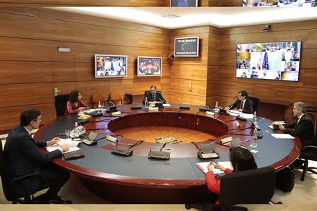 10/04/2020. Consejo de Ministros extraordinario. El presidente del Gobierno, Pedro Sánchez, durante la celebración del Consejo de Ministros ...