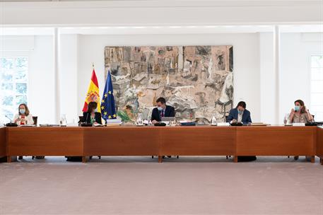14/07/2020. Reunión del Consejo de Ministros. El presidente del Gobierno, Pedro Sánchez, la vicepresidenta primera y ministra de la Presiden...