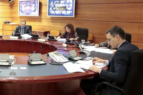 17/03/2020. Consejo de Ministros. El jefe del Ejecutivo, Pedro Sánchez, preside la reunión del Consejo de Ministros, a la que han asistido l...
