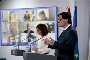 El ministro de Sanidad, Salvador Illa, durante su intervención