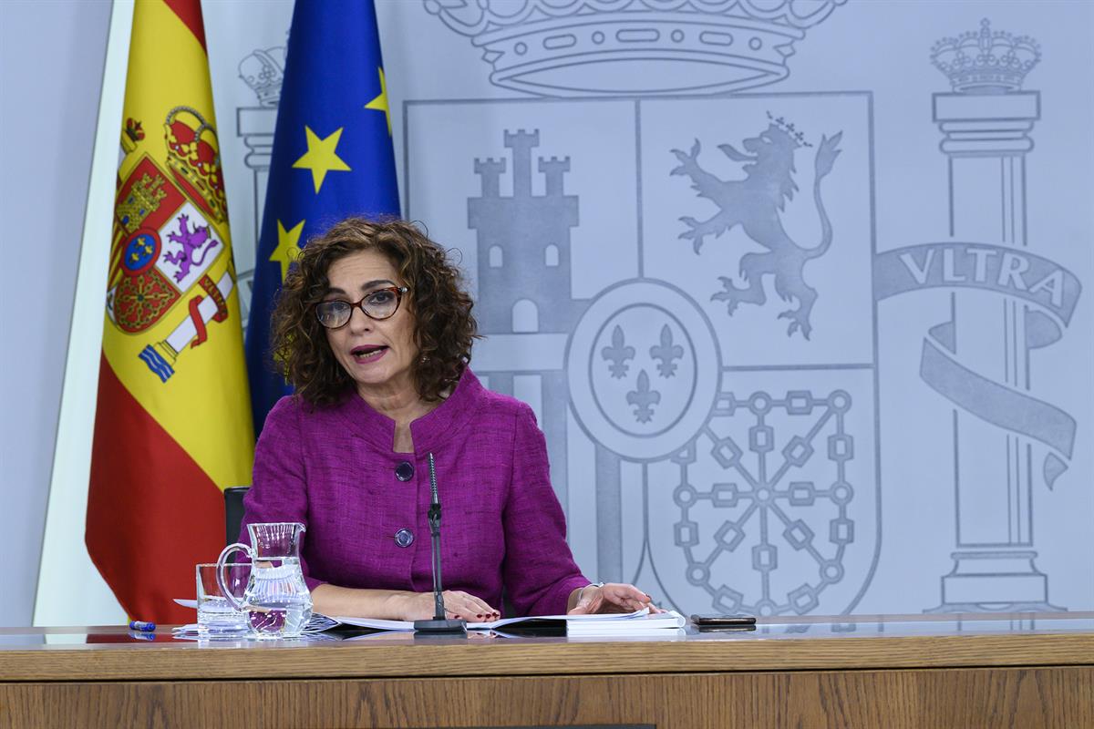 28/01/2020. Consejo de Ministros: María Jesús Montero. La portavoz del Gobierno y ministra de Hacienda, María Jesús Montero, durante su inte...