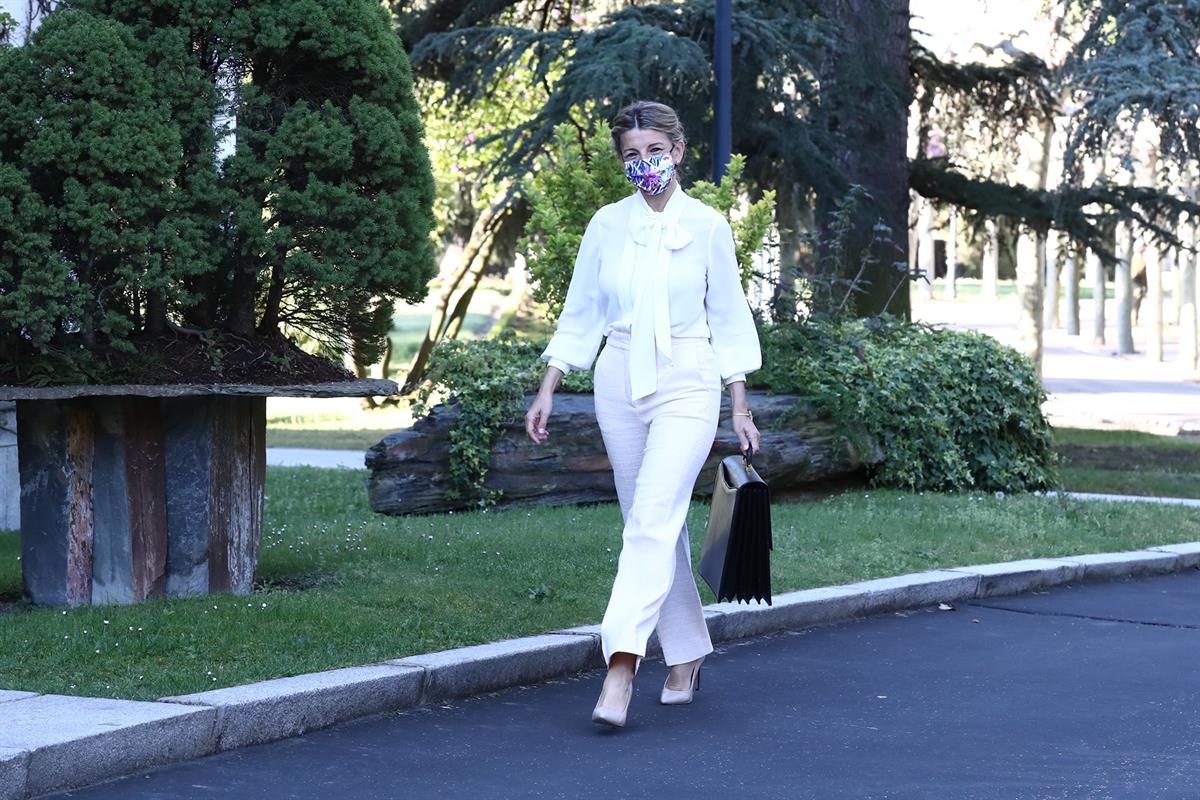 6/04/2021. Fotografía del nuevo Gabinete. La vicepresidenta tercera y ministra de Trabajo y Economía Social, Yolanda Díaz, a su llegada a la...