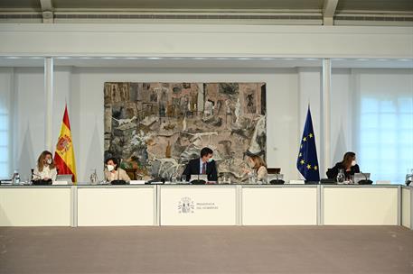 11/05/2021. Reunión del Consejo de Ministros. El presidente del Gobierno, Pedro Sánchez, la vicepresidenta primera y ministra de la Presiden...