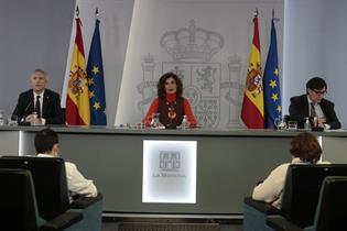 María Jesús Montero, Fernando Grande-Marlaska y Salvador Illa, durante la rueda de prensa tras el Consejo de Ministros