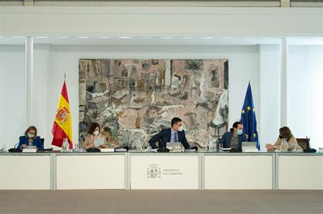 16/03/2021. Reunión del Consejo de Ministros. El presidente del Gobierno, Pedro Sánchez, la vicepresidenta primera y ministra de la Presiden...