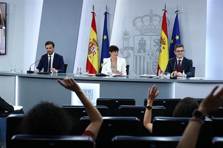 20/07/2021. Rueda de prensa posterior al Consejo de Ministros: Rodríguez, Bolaños y Garzón. La ministra de Política Territorial y portavoz d...