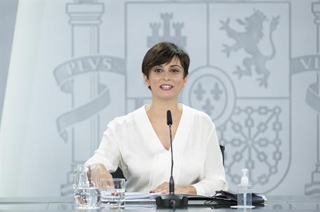 23/11/2021. Consejo de Ministros: Rodríguez, Montero y Escrivá. La ministra de Política Territorial y portavoz del Gobierno, Isabel Rodrígue...