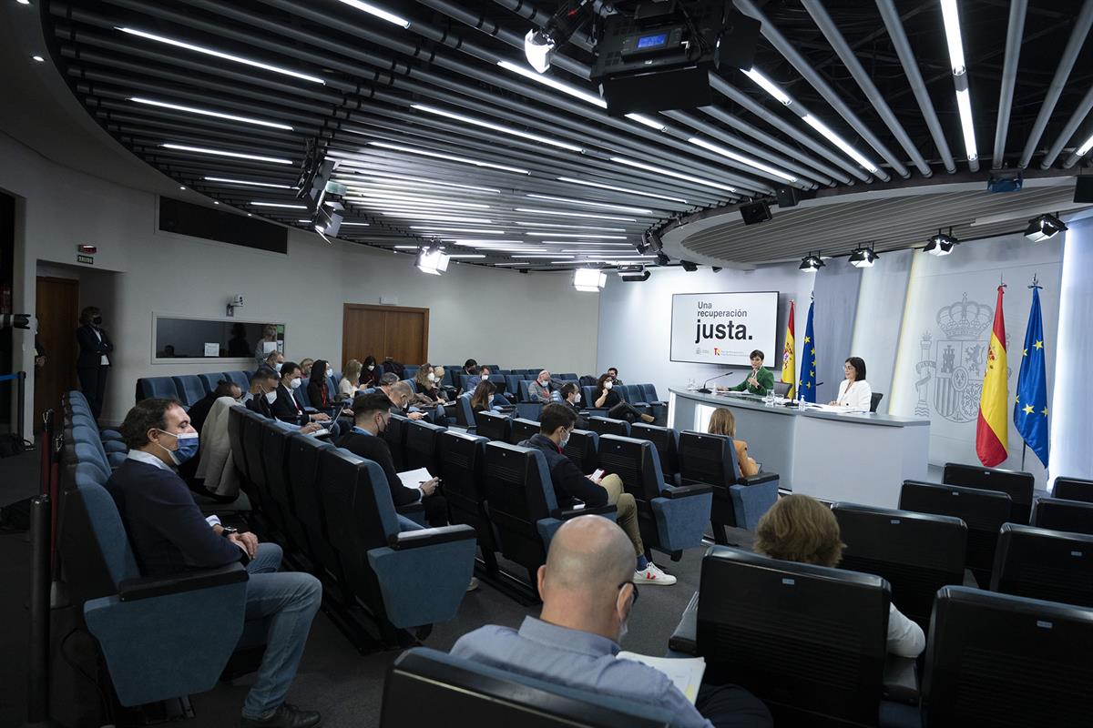 23/12/2021. Rueda de prensa posterior al Consejo de Ministros: Isabel Rodríguez y Carolina Darias. La ministra de Política Territorial y por...