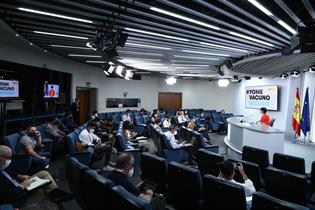 Sala de prensa durante la intervención de la ministra y portavoz del Gobierno, Isabel Rodríguez