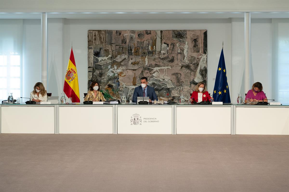 29/06/2021. Consejo de Ministros: 29 de junio de 2021. El presidente del Gobierno, Pedro Sánchez, la vicepresidenta primera y ministra de la...