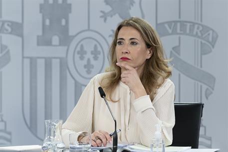 1/03/2022. Rueda de prensa posterior al Consejo de Ministros: Isabel Rodríguez, Nadia Calviño y Raquel Sánchez. La ministra de Transportes, ...