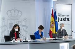 Pilar Llop, Isabel Rodríguez y Fernando Grande-Marlaska durante la rueda de prensa posterior al Consejo de Ministros
