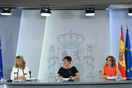 6/09/2022. Rueda de prensa tras el Consejo de Ministros: Isabel Rodríguez, Yolanda Díaz y Teresa Ribera. La ministra y portavoz del Gobierno...