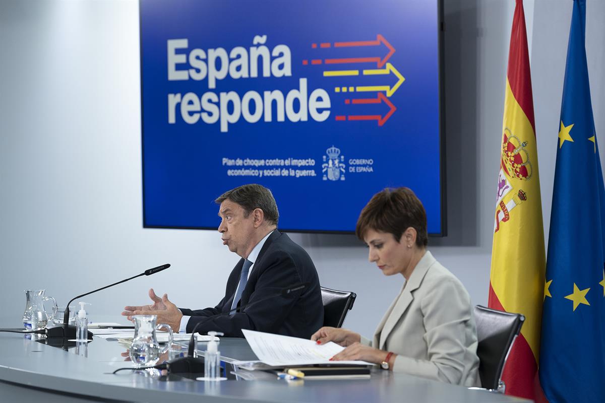 7/06/2022. Rueda de prensa tras el Consejo de Ministros: Isabel Rodríguez y Luis Planas. El ministro de Agricultura, Pesca y Alimentación, L...