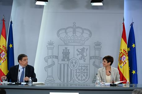 7/06/2022. Rueda de prensa tras el Consejo de Ministros: Isabel Rodríguez y Luis Planas. El ministro de Agricultura, Pesca y Alimentación, L...