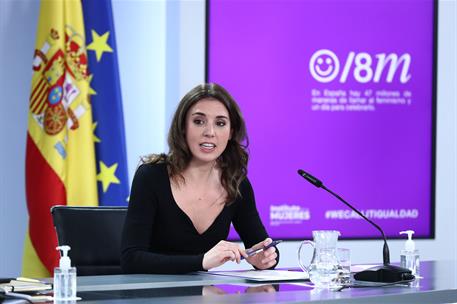 8/03/2022. Rueda de prensa posterior al Consejo de Ministros: Isabel Rodríguez, Teresa Ribera e Irene Montero. La ministra de Igualdad, Iren...