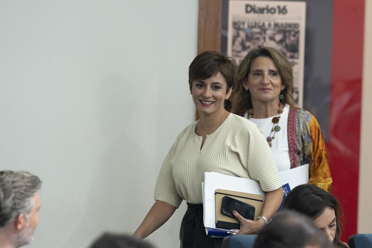 18/10/2022. Rueda de prensa tras el Consejo de Ministros: Isabel Rodríguez y Teresa Ribera. La ministra de Política Territorial y portavoz d...