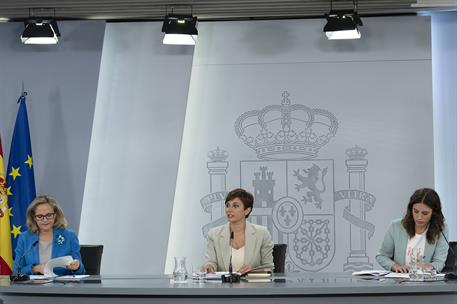 27/06/2022. Rueda de prensa tras el Consejo de Ministros: Rodríguez, Calviño e Irene Montero. La vicepresidenta primera y ministra de Asunto...