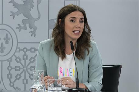 27/06/2022. Rueda de prensa tras el Consejo de Ministros: Rodríguez, Calviño e Irene Montero. La ministra de Igualdad, Irene Montero, durant...