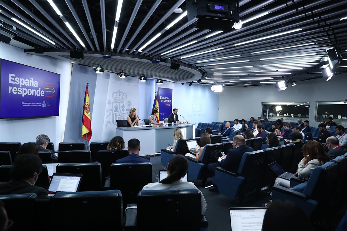 31/05/2022. Rueda de prensa tras el Consejo de Ministros: Isabel Rodríguez, Yolanda Díaz y Alberto Garzón. La ministra de Política Territori...