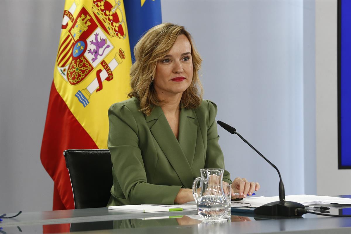 La ministra de Educación, Formación Profesional y Deportes y portavoz del Gobierno, Pilar Alegría, en la rueda de prensa