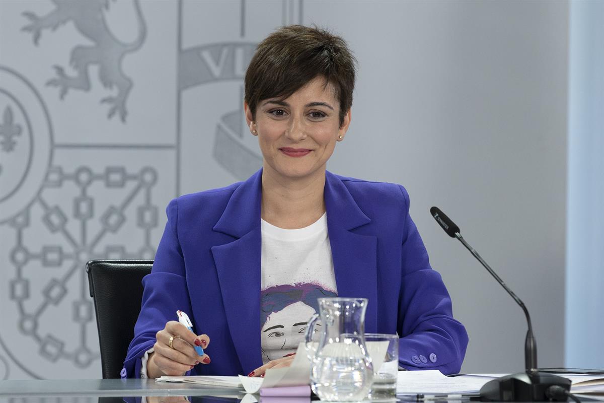 7/03/2023. Rueda de prensa tras el Consejo de Ministros: Isabel Rodríguez, Nadia Calviño, y Diana Morant. La ministra de Política Territoria...