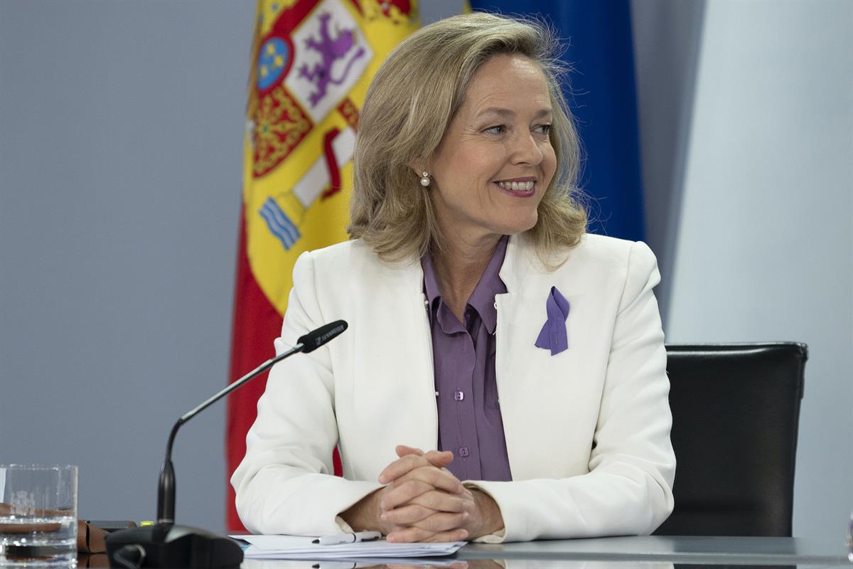 7/03/2023. Rueda de prensa tras el Consejo de Ministros: Isabel Rodríguez, Nadia Calviño, y Diana Morant. La vicepresidenta primera y minist...