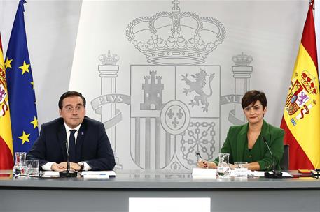 17/10/2023. Rueda de prensa tras el Consejo de Ministros: Isabel Rodríguez y José Manuel Albares. La ministra de Política Territorial y port...