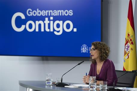 21/02/2023. Rueda de prensa tras el Consejo de Ministros: Isabel Rodríguez, María Jesús Montero y Pilar Alegría. La ministra de Hacienda y F...