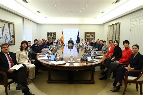 22/11/2023. Gobierno de la XV Legislatura. El presidente del Gobierno, Pedro Sánchez, y los ministros y las ministras del Ejecutivo de la XV...