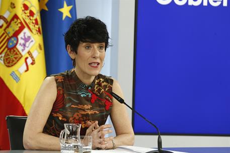 9/04/2024. Rueda de prensa tras el Consejo de Ministros: Pilar Alegría, Isabel Rodríguez y Elma Saiz. La ministra de Inclusión, Seguridad So...