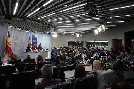 20/02/2024. Rueda de prensa tras el Consejo de Ministros: Pilar Alegría, Teresa Ribera y Óscar Puente. La vicepresidenta tercera y ministra ...