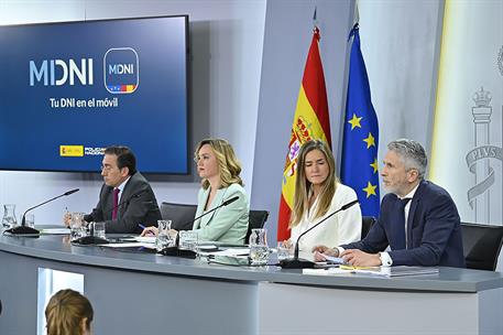 1/04/2025. Rueda de prensa tras el Consejo de Ministros: José Manuel Albares, Pilar Alegría, Sara Aagesen y Fernando Grande-Marlaska. El min...