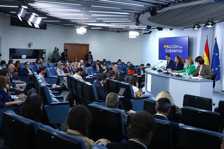 Óscar López, Mónica García, Pilar Alegría y Diana Morant