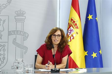 9/09/2025. Rueda de prensa tras el Consejo de Ministros: José Manuel Albares, Pilar Alegría y Mónica García. La ministra de Sanidad, Mónica ...
