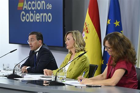 9/09/2025. Rueda de prensa tras el Consejo de Ministros: José Manuel Albares, Pilar Alegría y Mónica García. Los ministros José Manuel Albar...