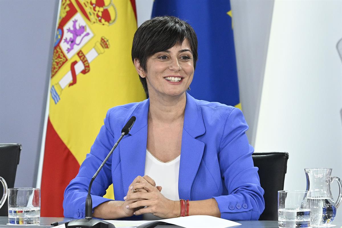 14/10/2025. Rueda de prensa tras el Consejo de Ministros: Redondo, Rodríguez, Alegría y García. La ministra de Vivienda y Agenda Urbana, Isa...