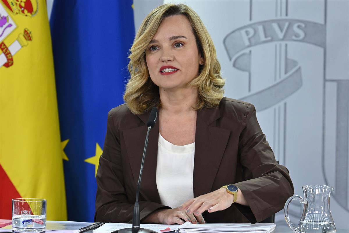 15/07/2025. Rueda de prensa tras el Consejo de Ministros: Pablo Bustinduy, Pilar Alegría, Yolanda Díaz y Óscar López. La ministra de Educaci...