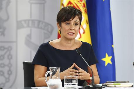16/09/2025. Rueda de prensa tras el Consejo de Ministros: Carlos Cuerpo, Pilar Alegría, Isabel Rodríguez y Elma Saiz. La ministra de Viviend...