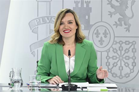 16/12/2025. Rueda de prensa tras el Consejo de Ministros: Diana Morant, Pilar Alegría y Ana Redondo. La ministra de Educación, Formación Pro...